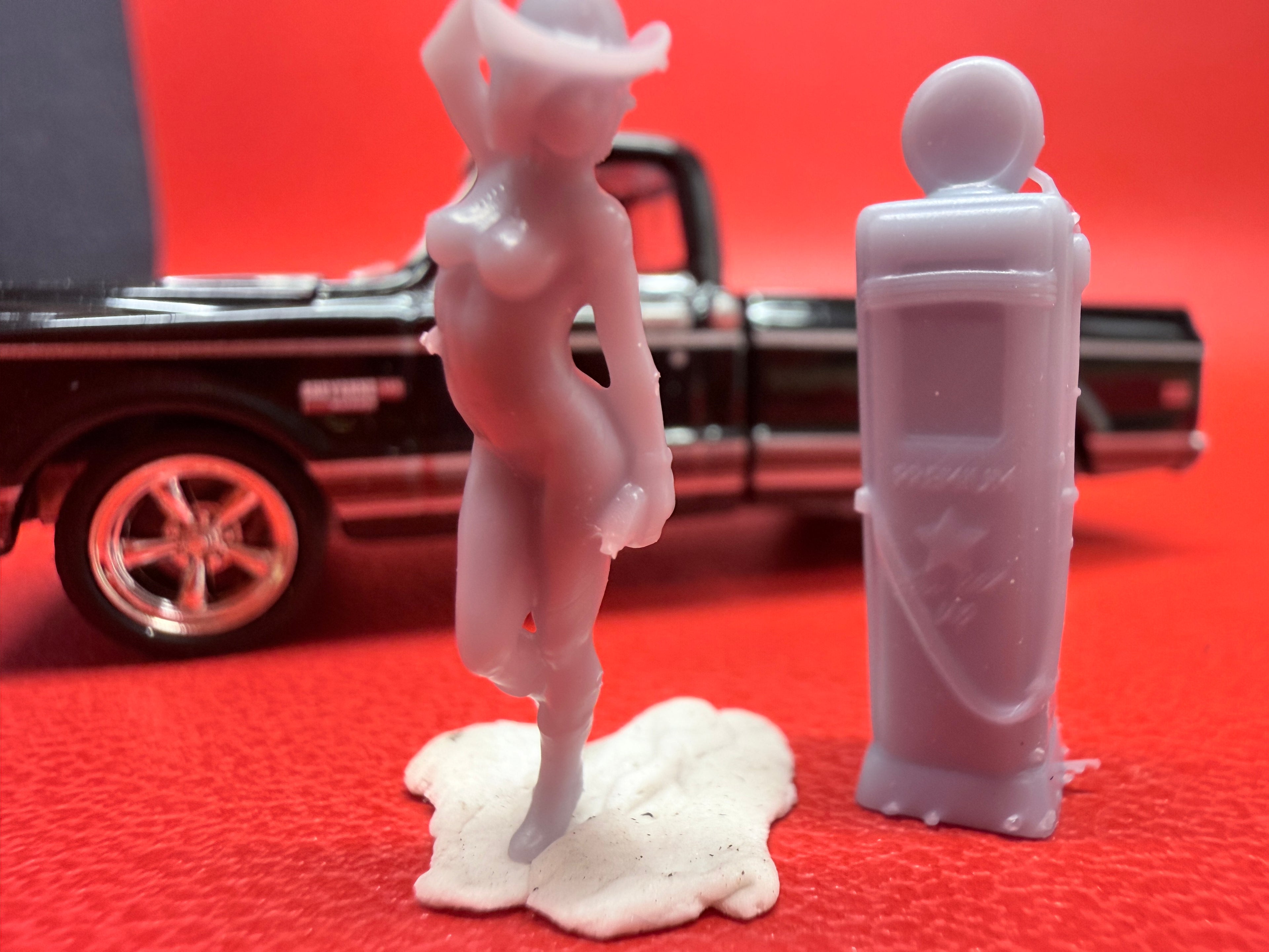 NSFW Pump girl